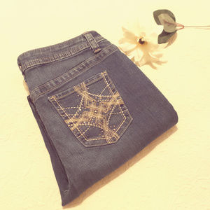 Apt 9 bootcut jeans
